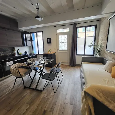 Daire Cosy-25min De Paris-5min Du Chateau