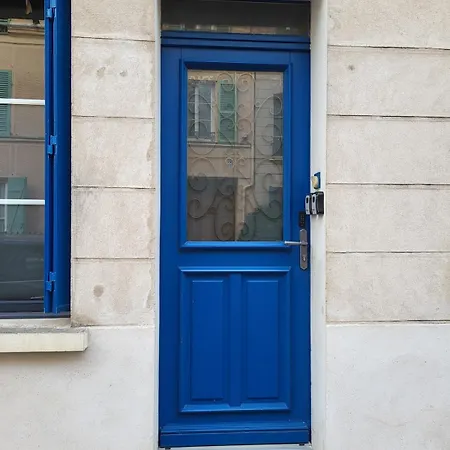 Cosy-25min De Paris-5min Du Chateau Daire